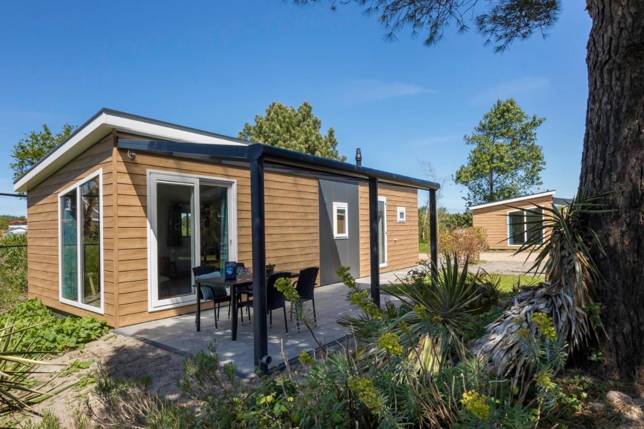 Welcome In - Vakantiepark Fort Den Haak Vrouwenpolder Exterior photo